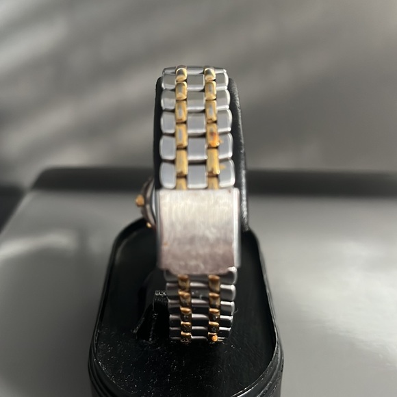 Armitron Ladies Silver Gold Tone Watch - AS IS - Picture 12 of 12